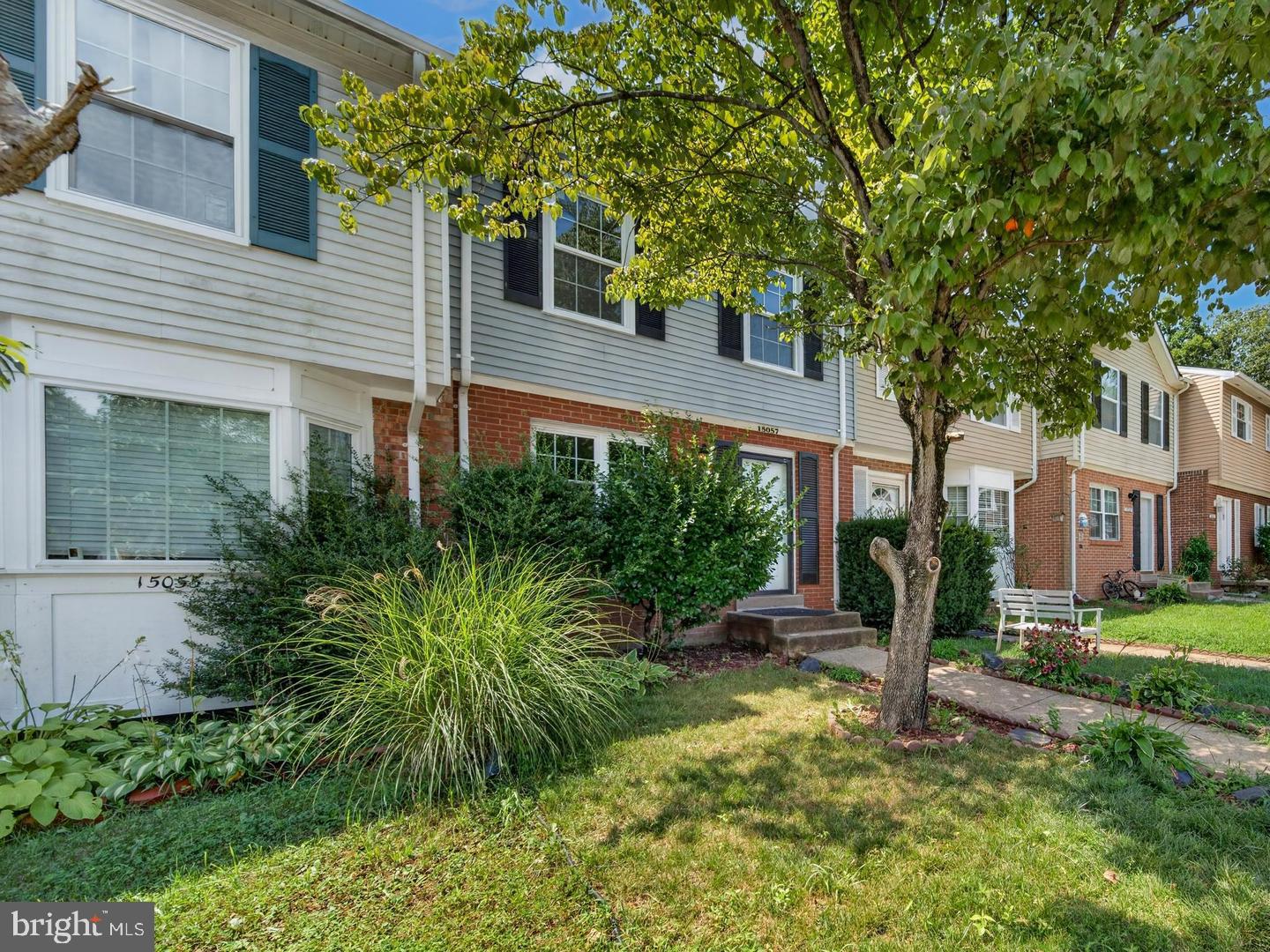 15057 Cherrydale Dr Property Photo 3