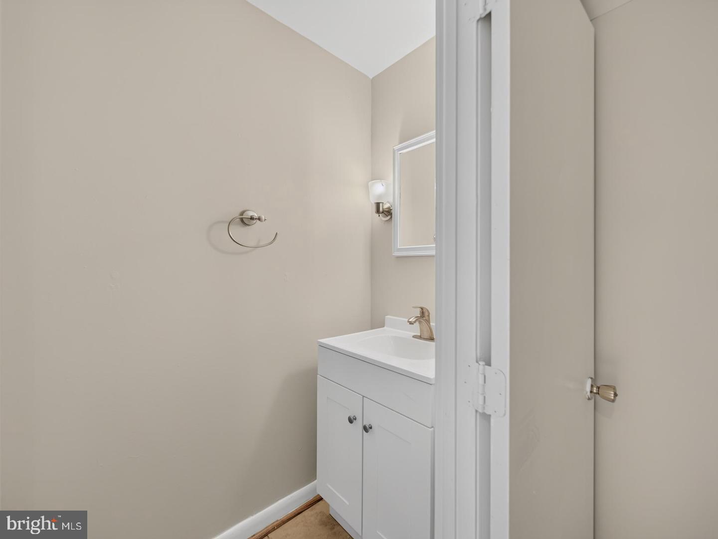 15057 Cherrydale Dr Property Photo 38