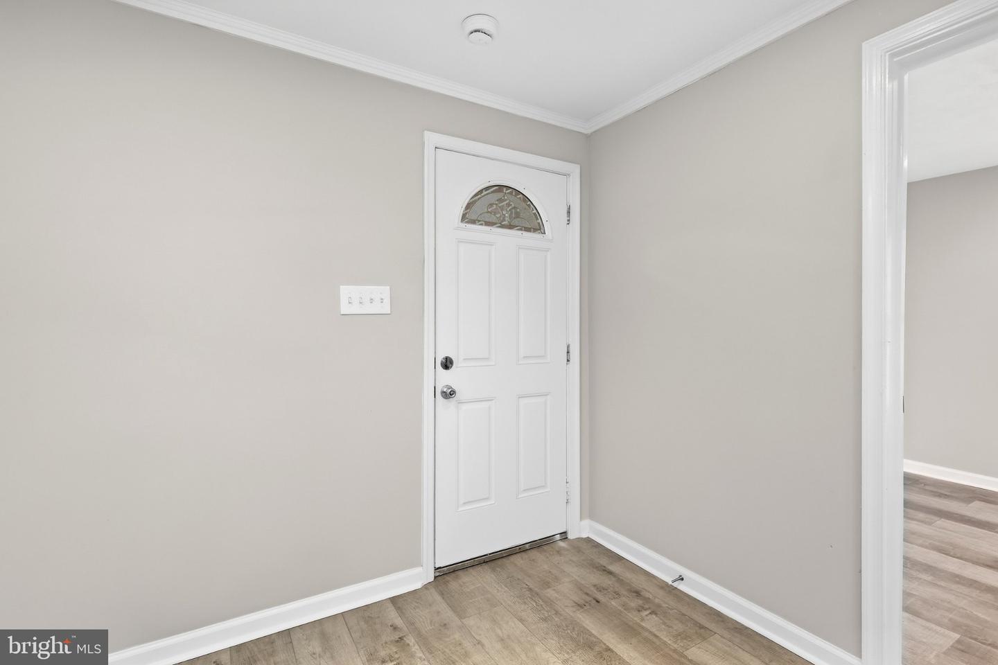 245 4th Ave Property Photo 5