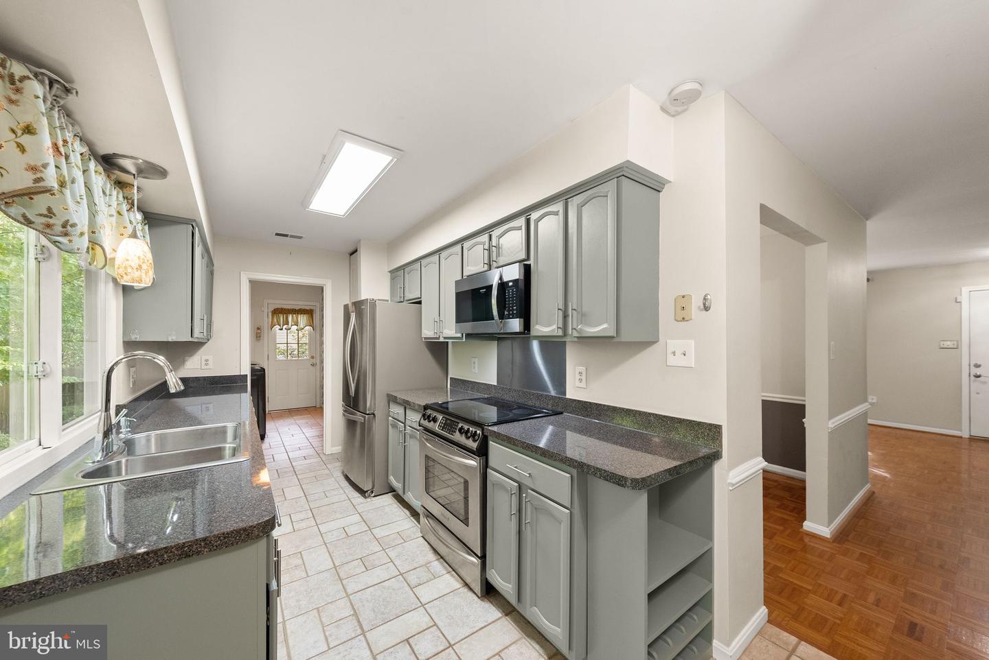 15887 Cliffbrook Ct Property Photo 19