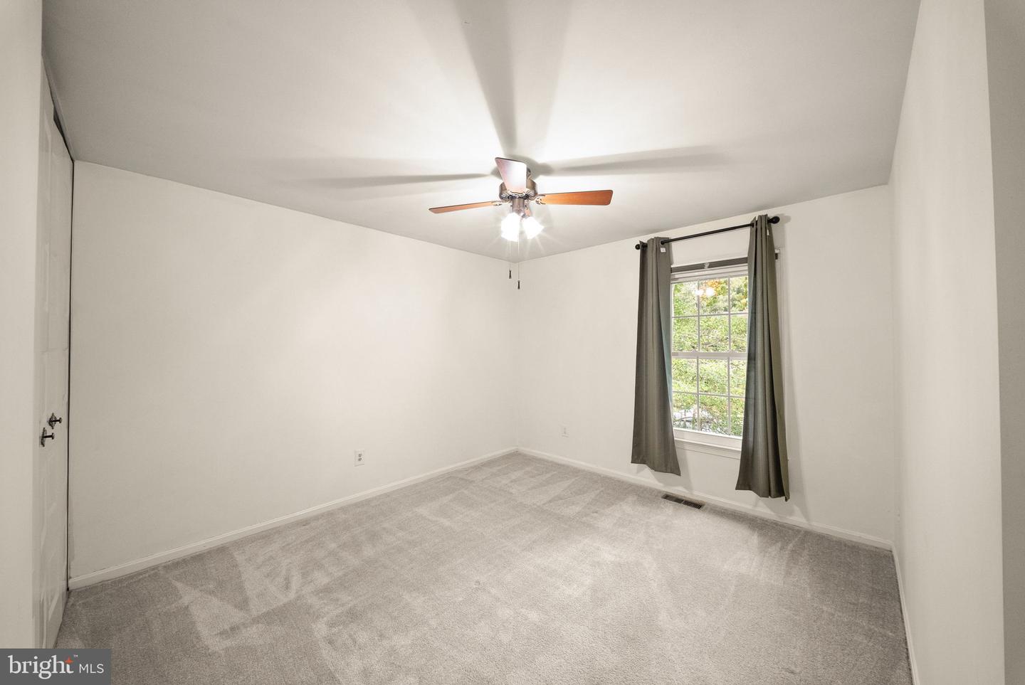 15887 Cliffbrook Ct Property Photo 33