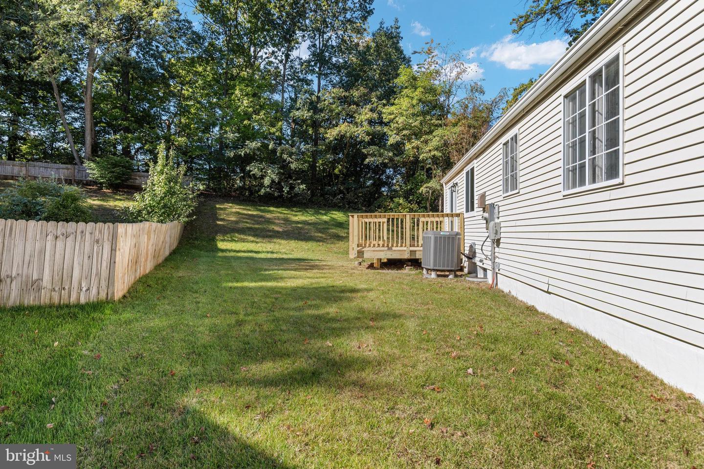 16091 Radburn St Property Photo 35