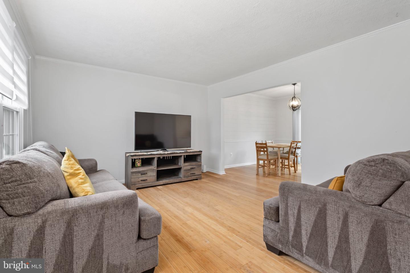3488 Lyon Park Ct Property Photo 4