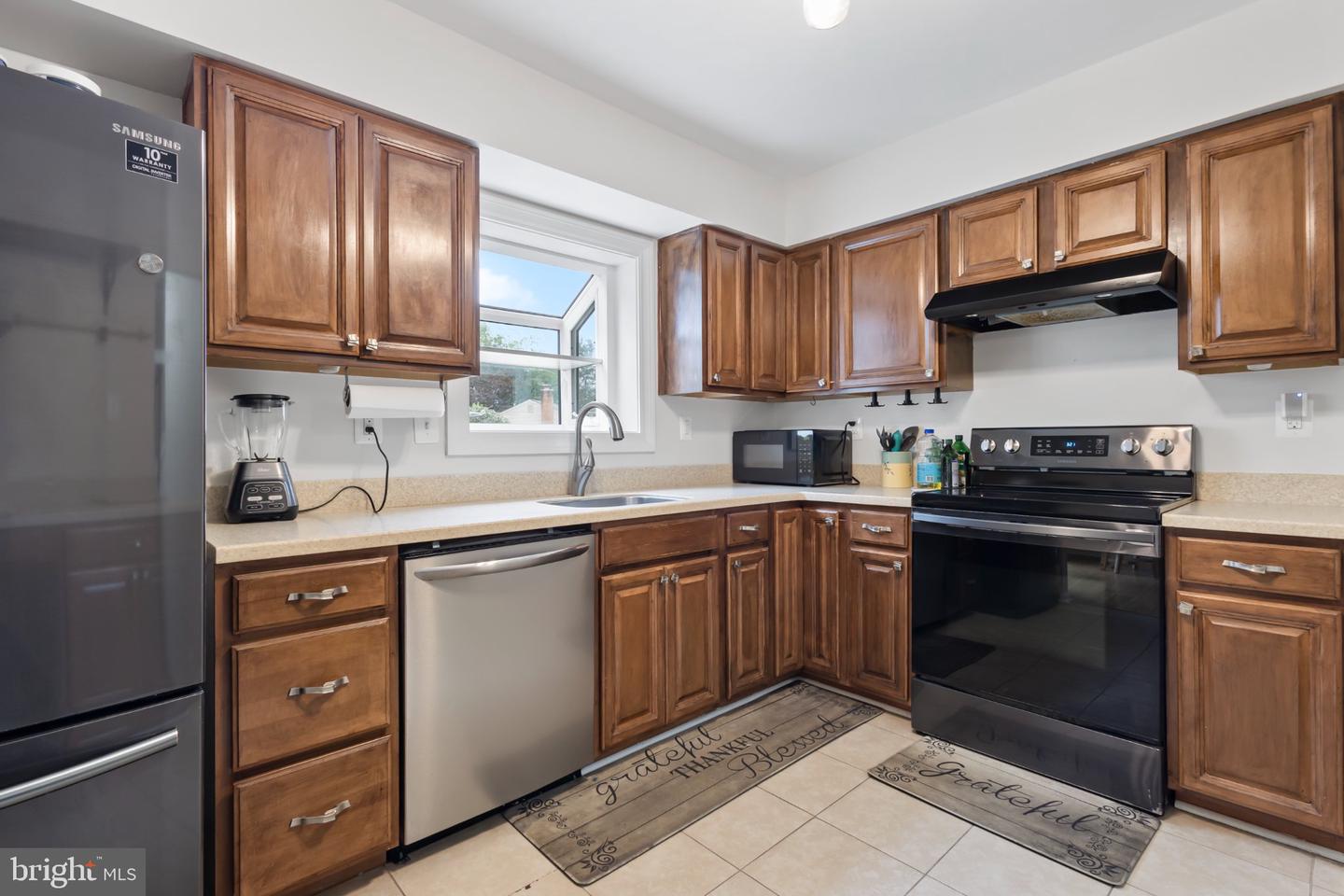 3488 Lyon Park Ct Property Photo 11