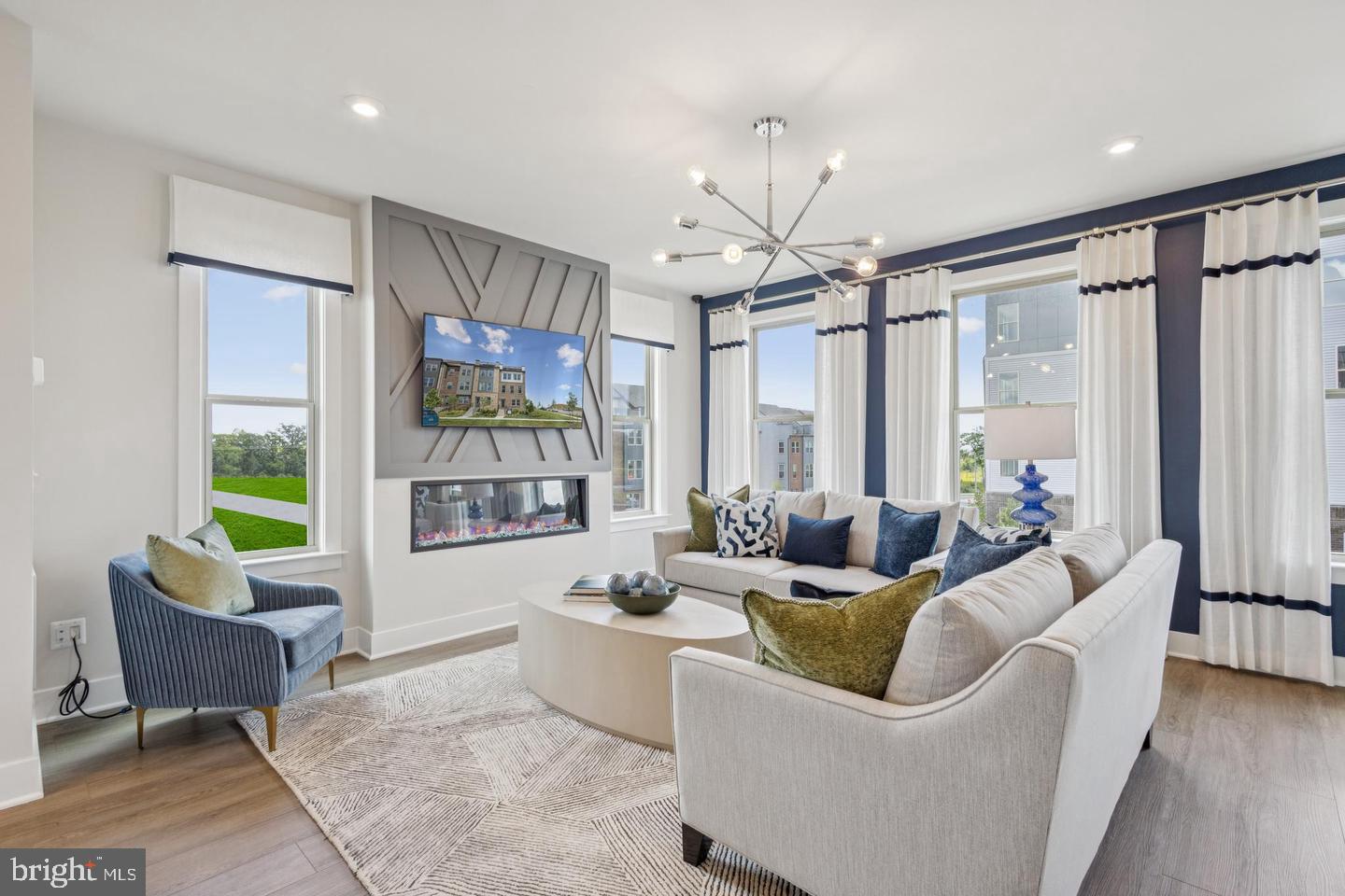 13642 Cobble Loop Property Photo 8
