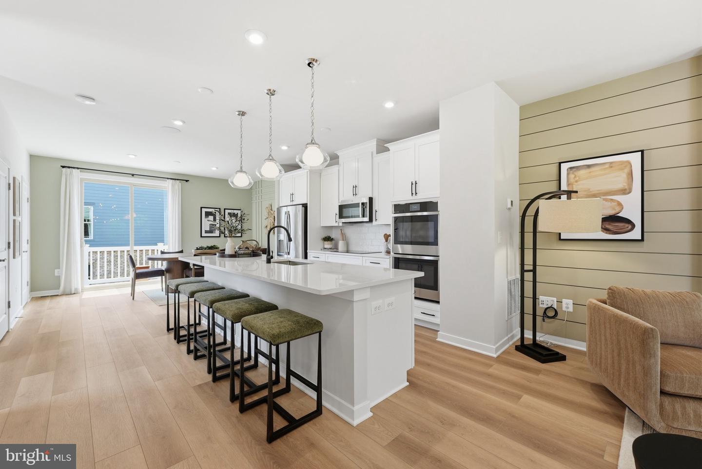 13644 Cobble Loop Property Photo 3