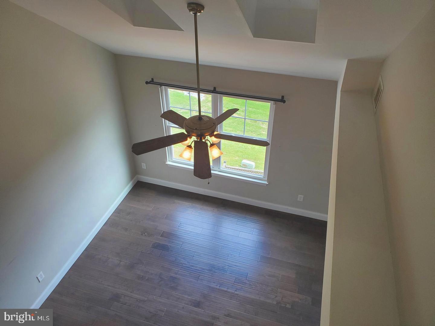 3983 Hartlake St Property Photo 15
