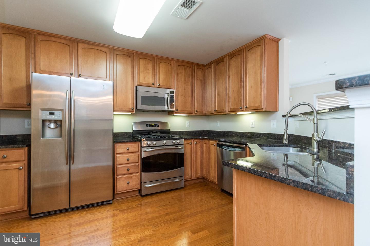 2801 Chinkapin Oak Ln Property Photo 6