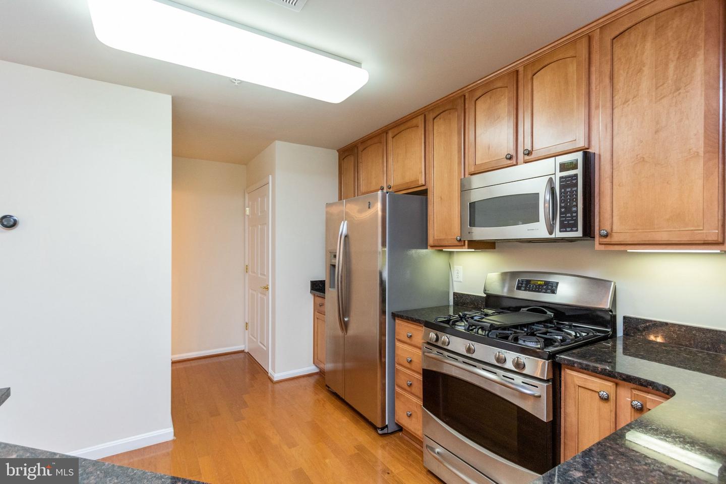 2801 Chinkapin Oak Ln Property Photo 7
