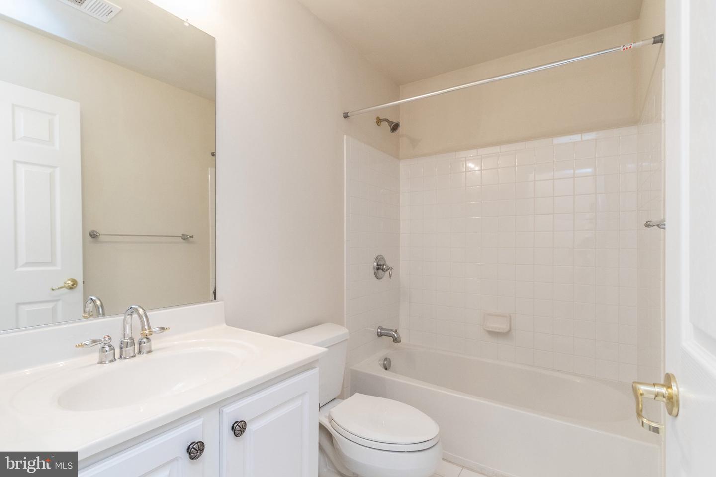 2801 Chinkapin Oak Ln Property Photo 10