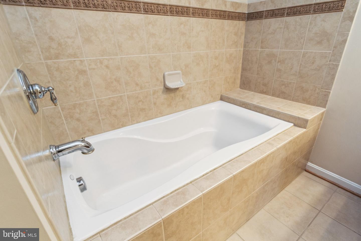 2801 Chinkapin Oak Ln Property Photo 17