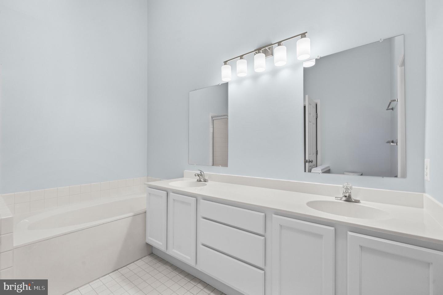 16880 Jed Forest Ln Property Photo 21