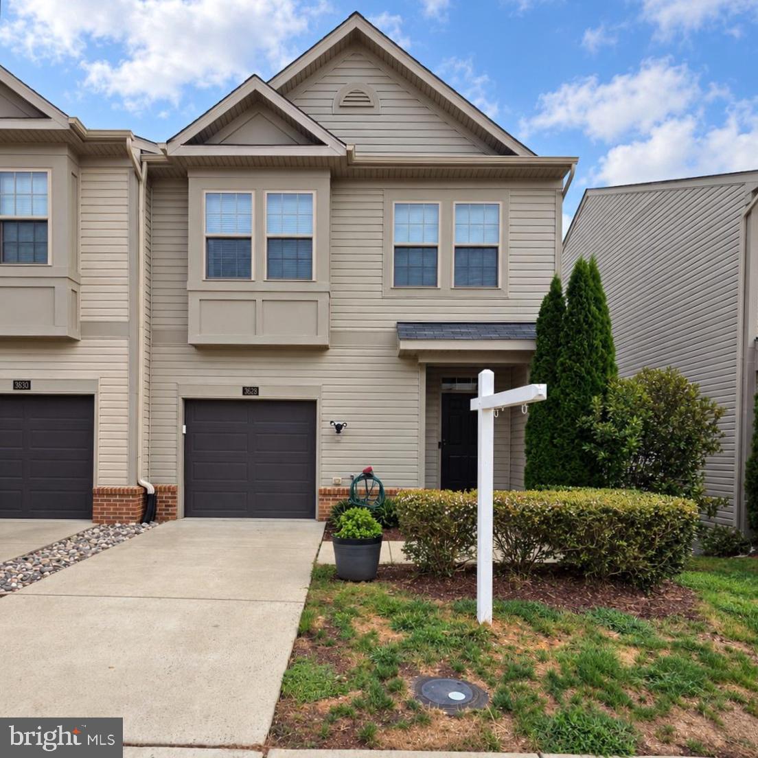3628 Chippendale Cir Property Photo 1