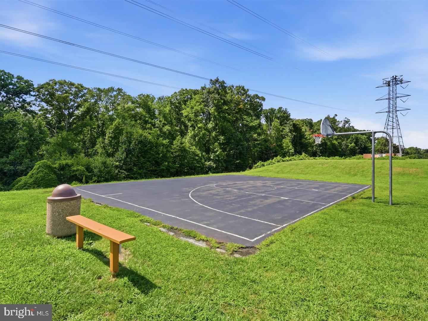 12703 Torrington St Property Photo 36