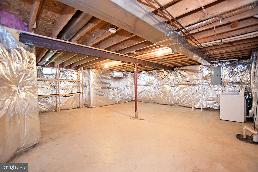 10558 Crooked Branch Ct Property Photo 11