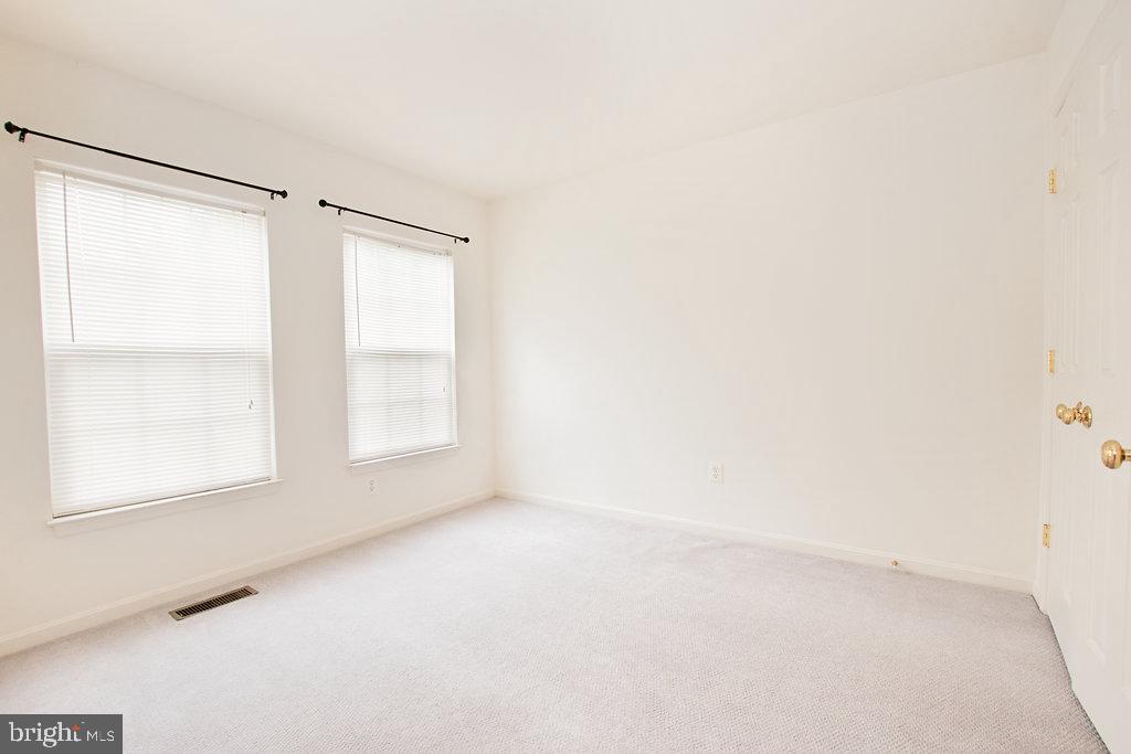 10558 Crooked Branch Ct Property Photo 19