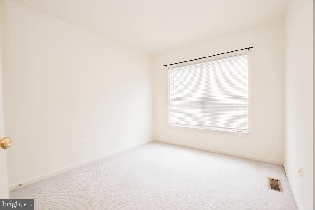 10558 Crooked Branch Ct Property Photo 20
