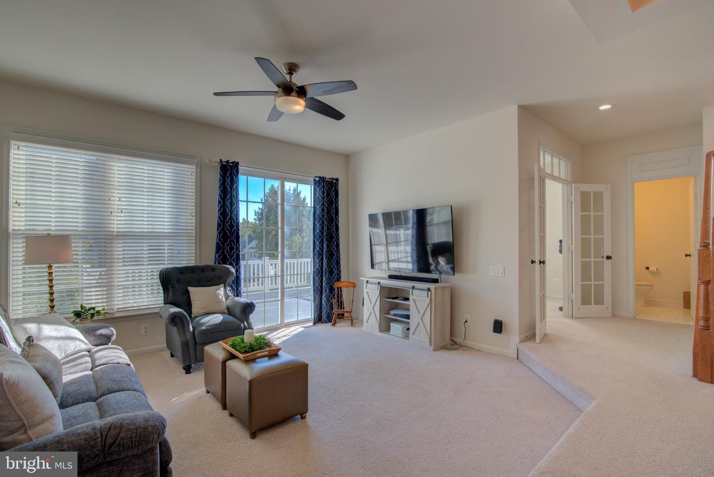 15055 Clementine Way Property Photo 5