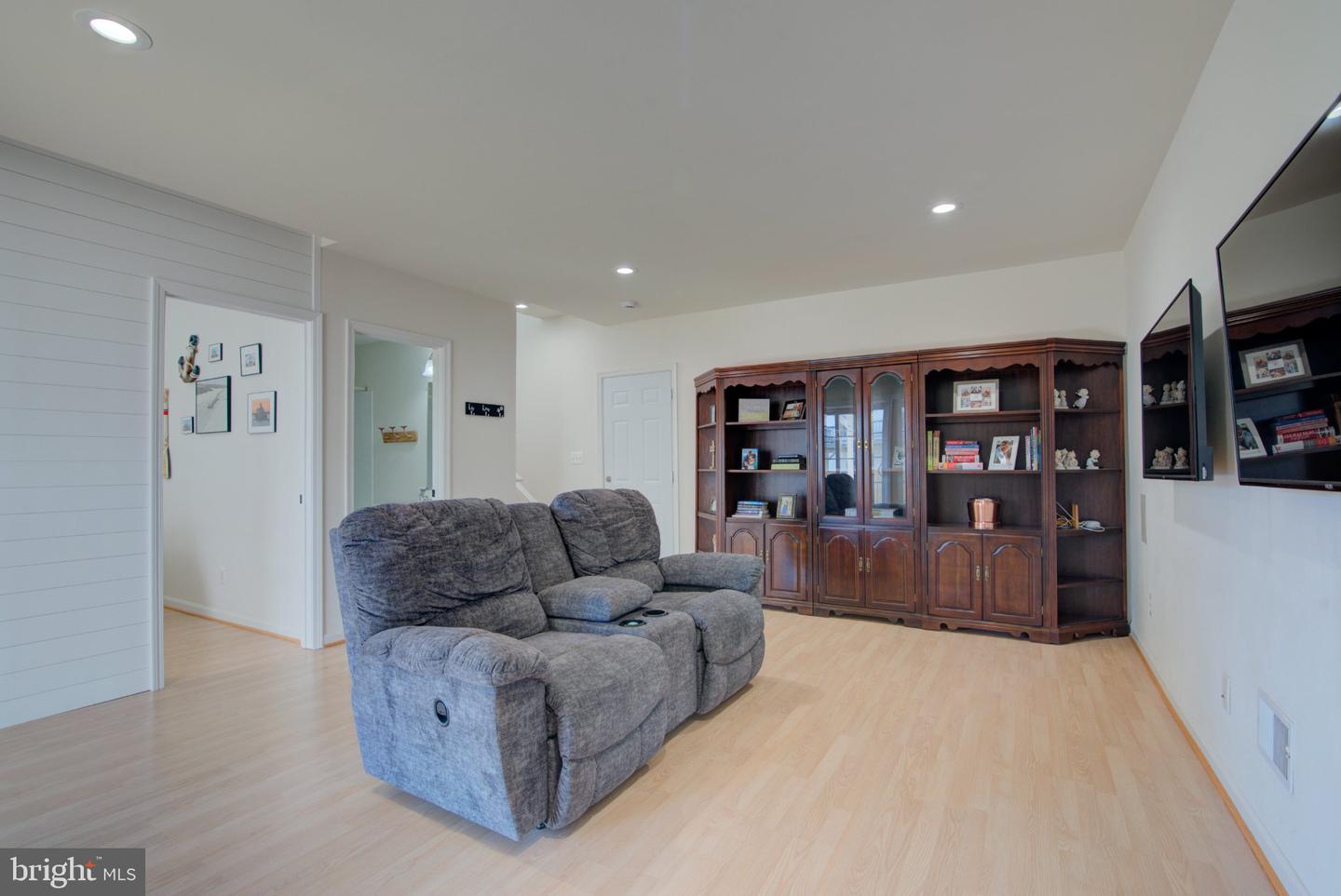 15055 Clementine Way Property Photo 32