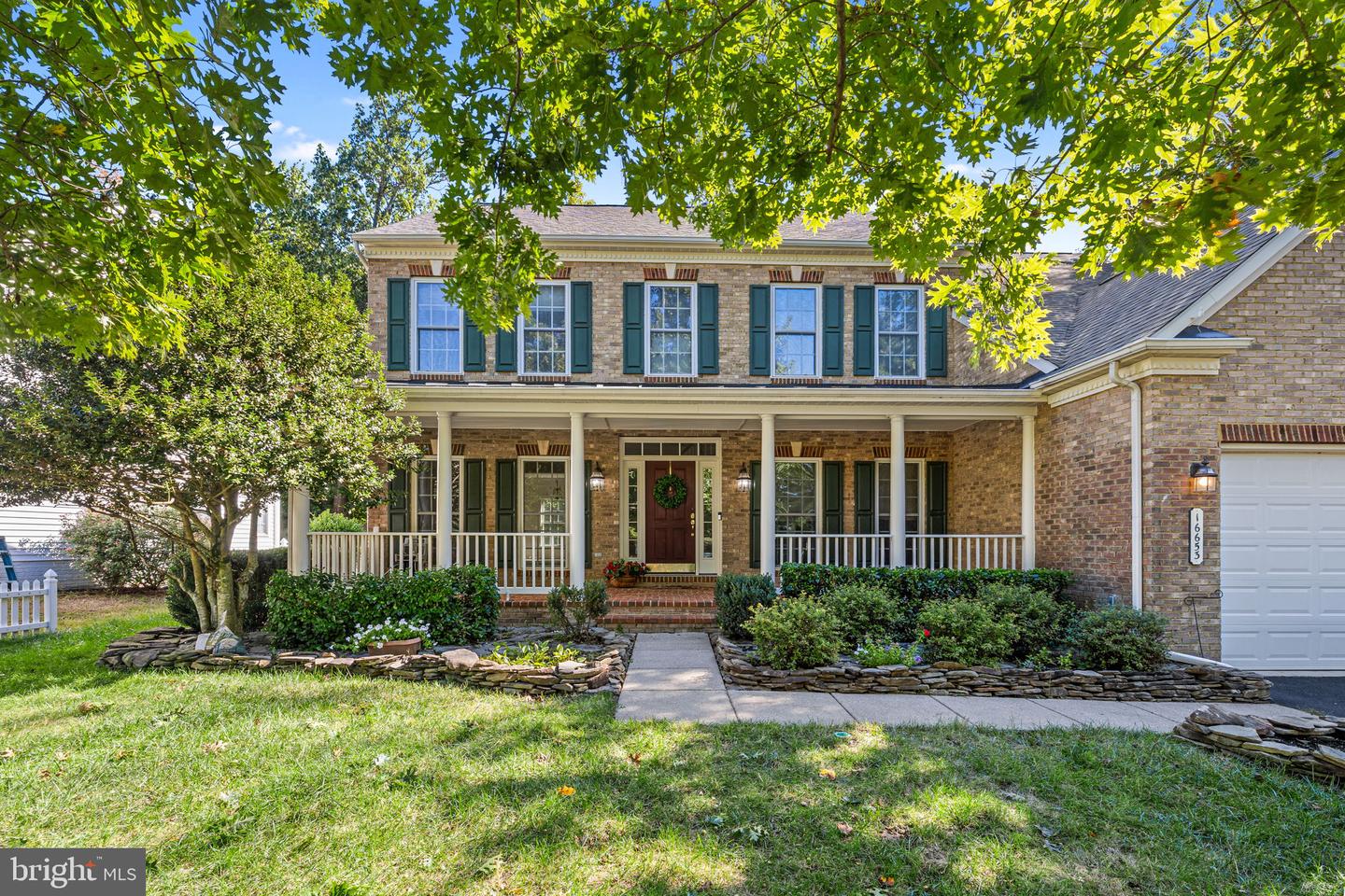 16653 Radcliffe Ln Property Photo 1