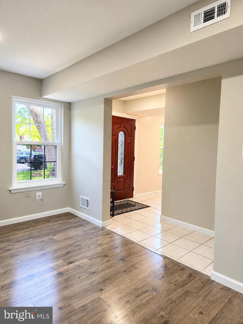 14413 Summerton Ln Property Photo 13