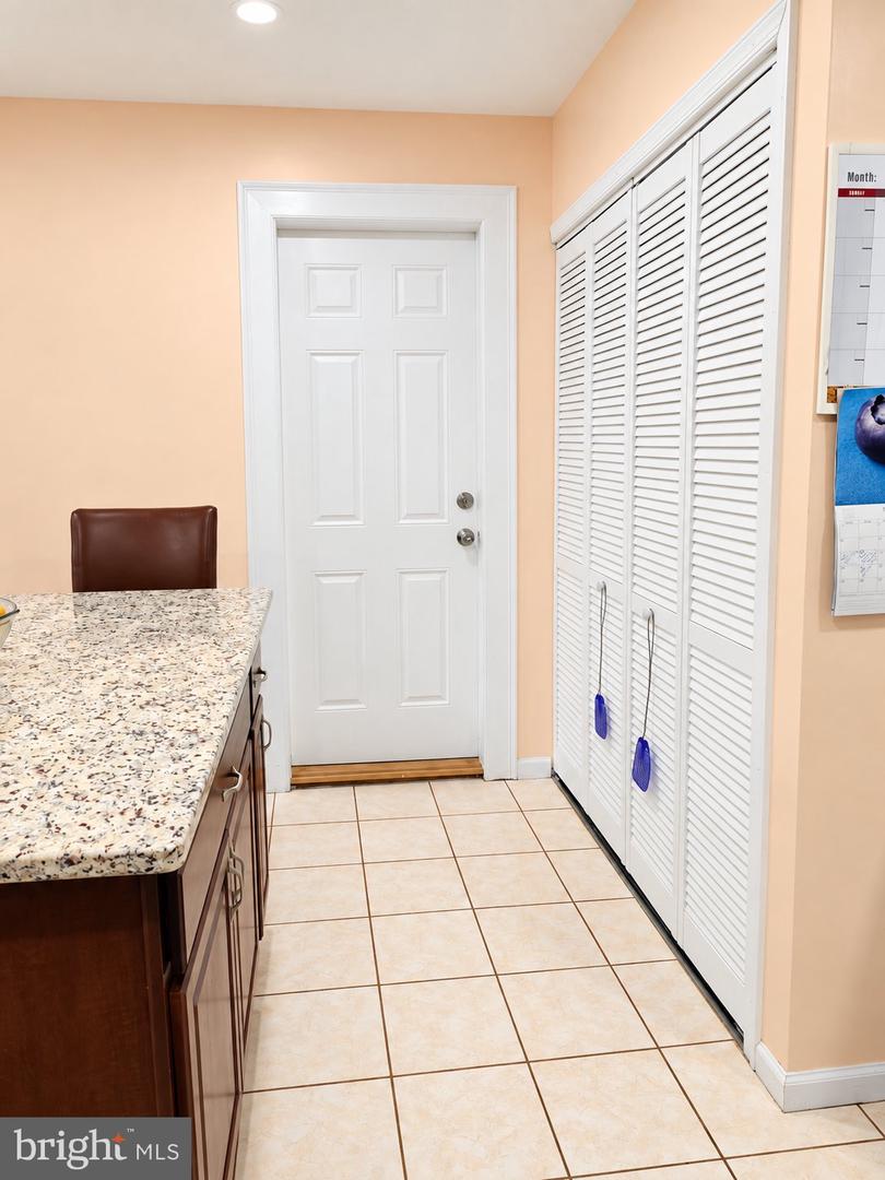 14413 Summerton Ln Property Photo 25