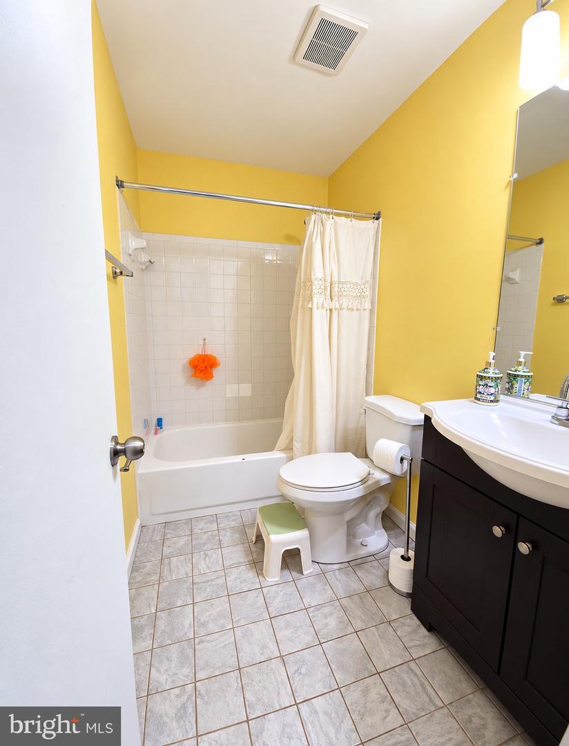 14413 Summerton Ln Property Photo 45