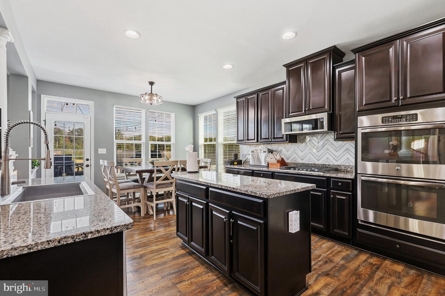 3341 Soaring Cir Property Photo 16