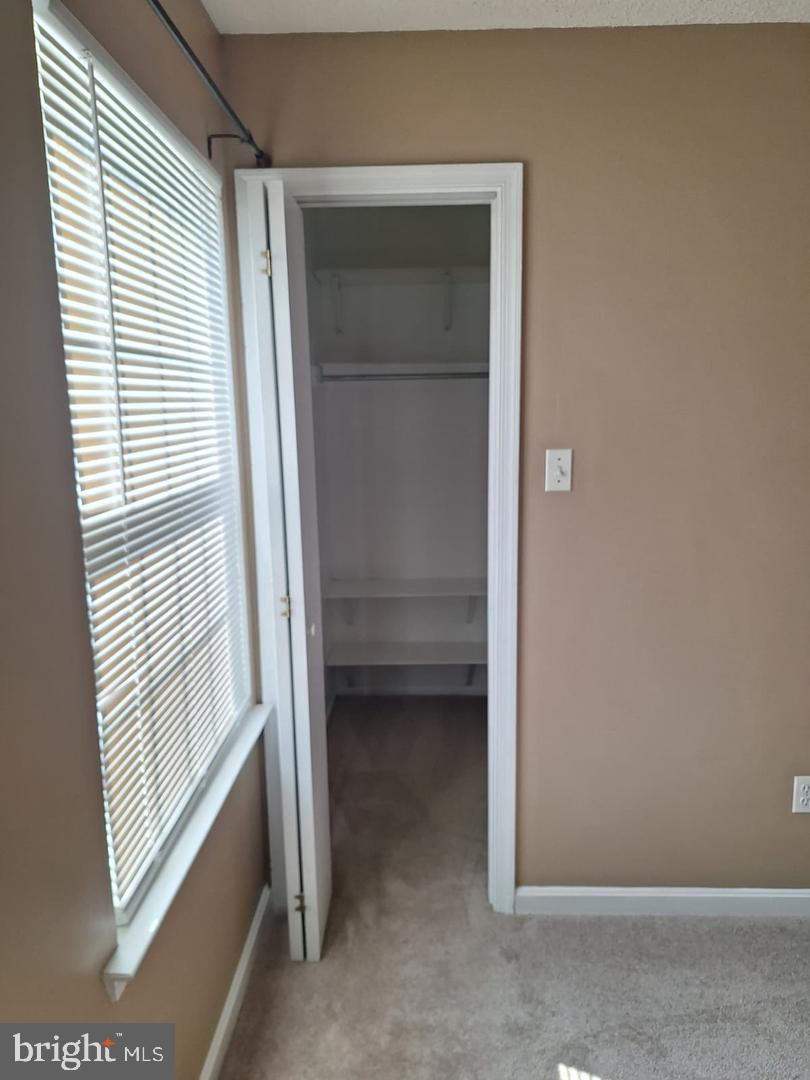 12219 Chaucer Ln #12219 Property Photo 16
