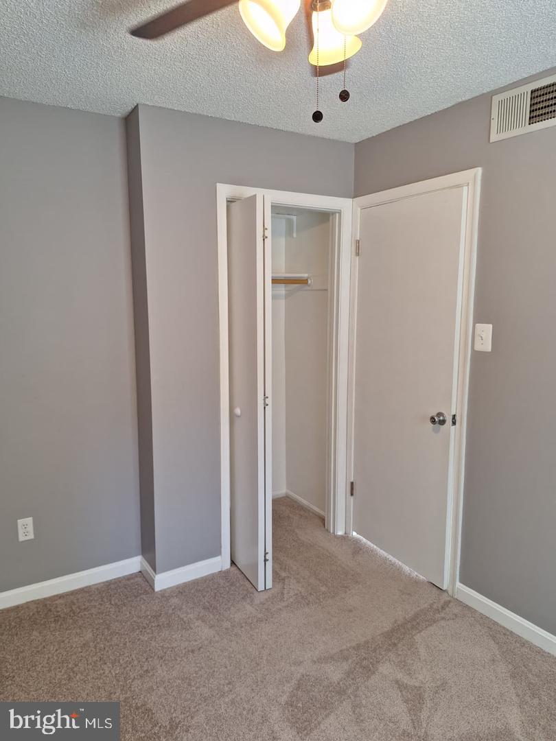 12219 Chaucer Ln #12219 Property Photo 17