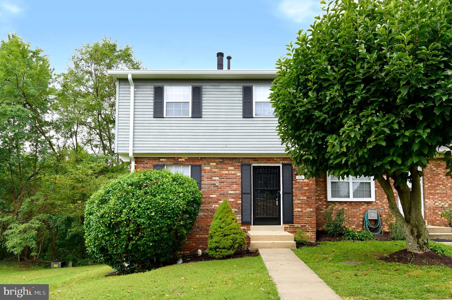 3521 COXCOMB MEWS Property Photo 1