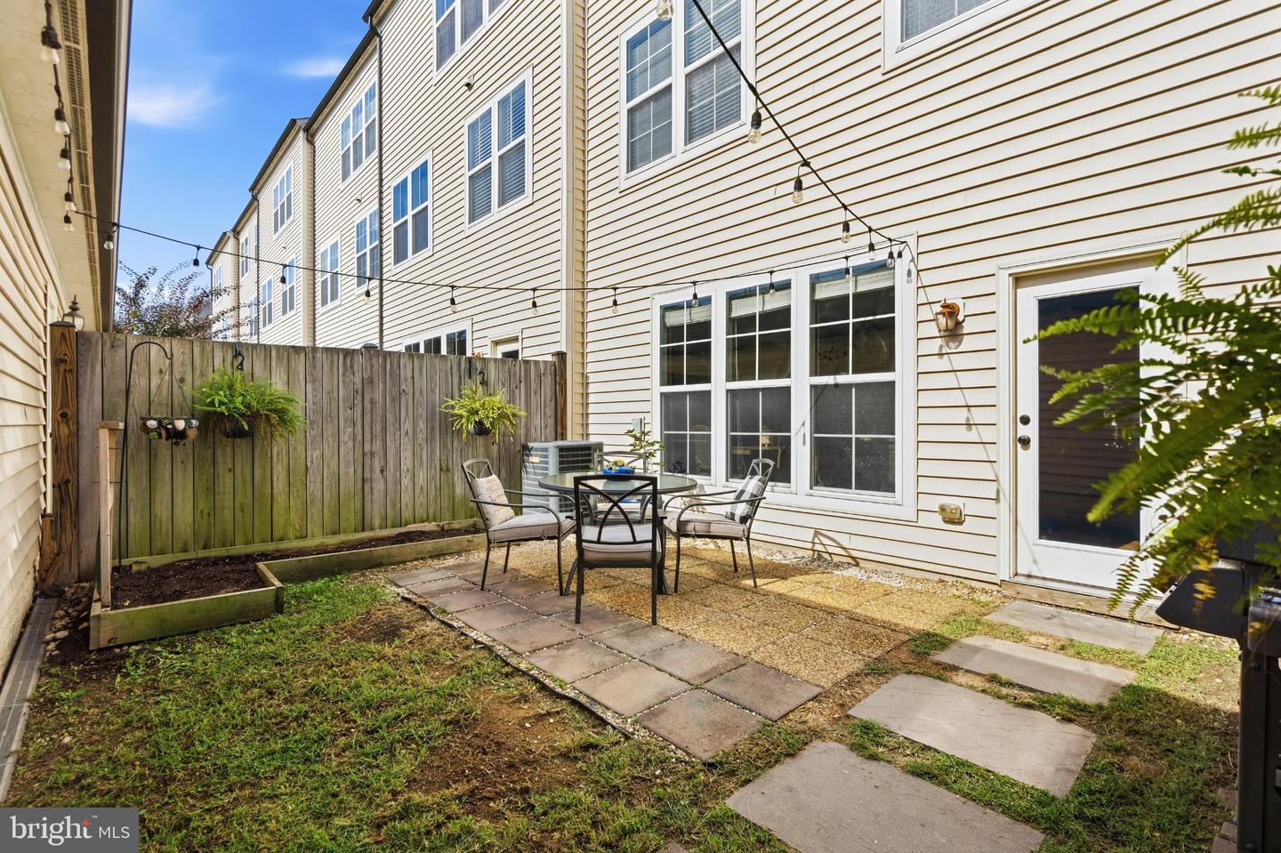 9228 Alvyn Lake Cir Property Photo 16