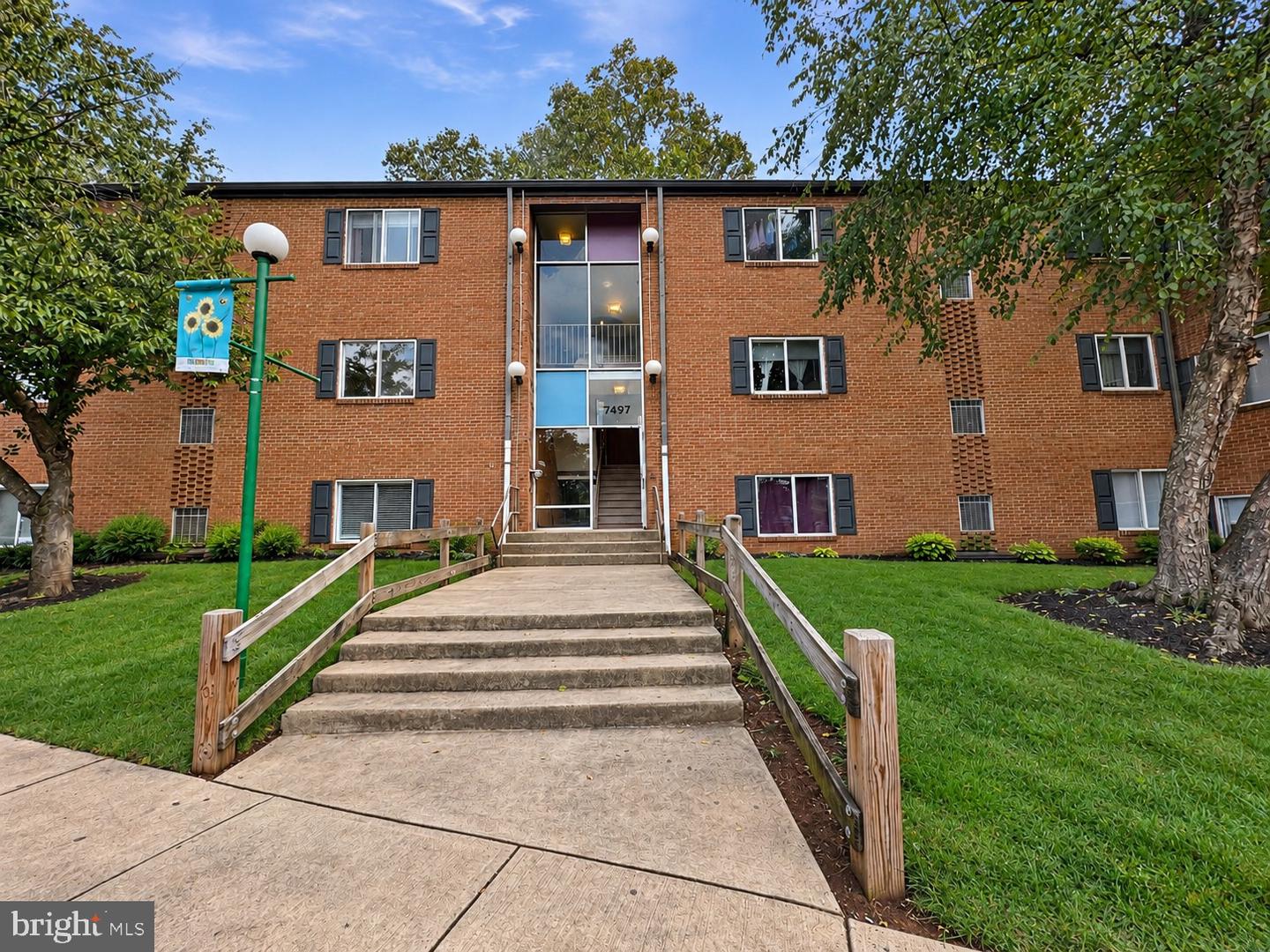 7497 Prince Charles Ct #5 Property Photo 3