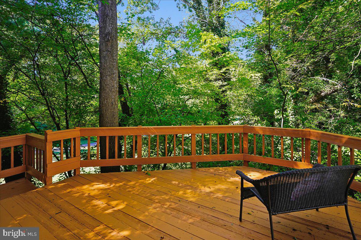 15880 Cliffbrook Ct Property Photo 14