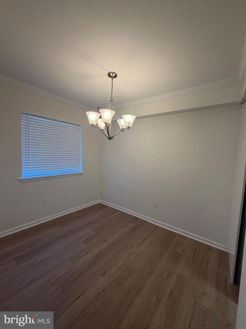1543 Colonial Dr #204 Property Photo 6