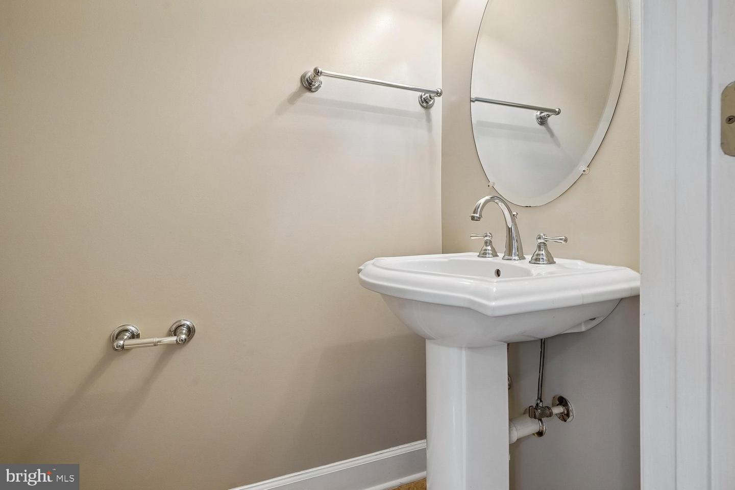 14614 Robin Glen Way Property Photo 15