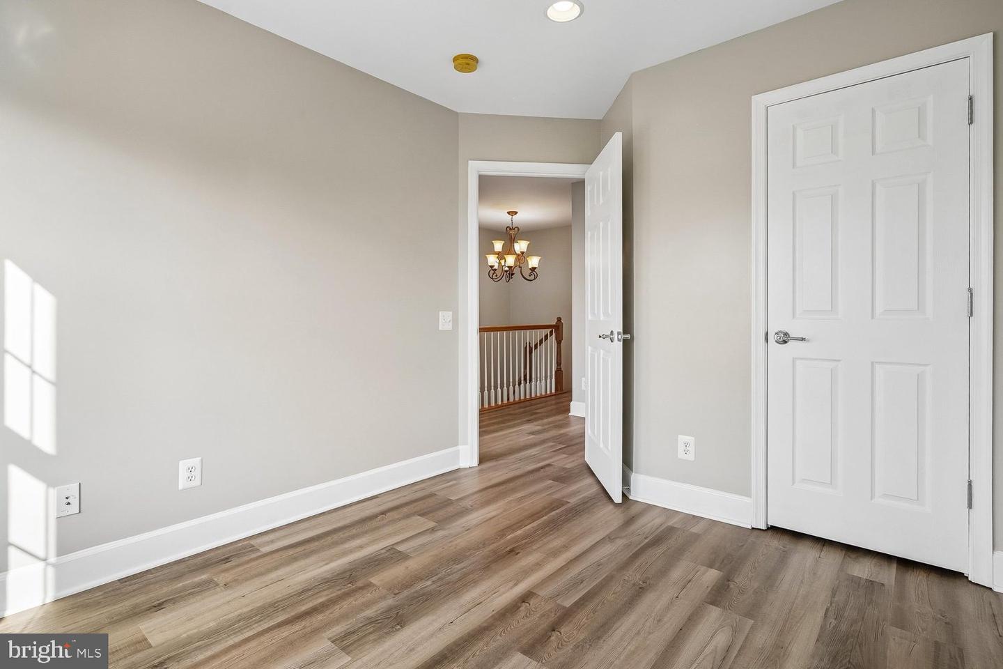 14614 Robin Glen Way Property Photo 21