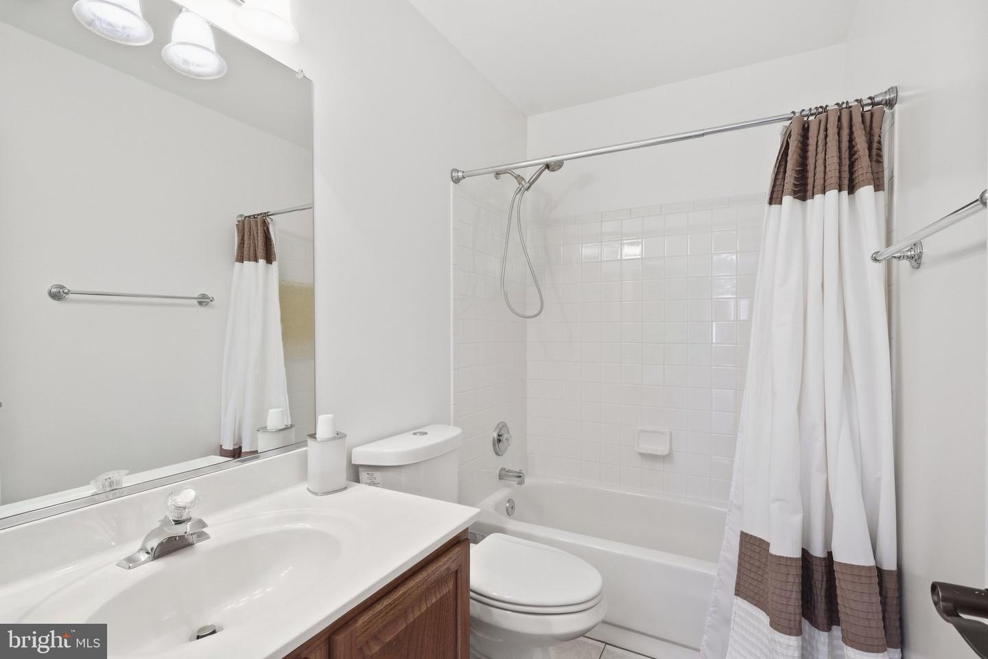 8035 Station Rd Property Photo 65