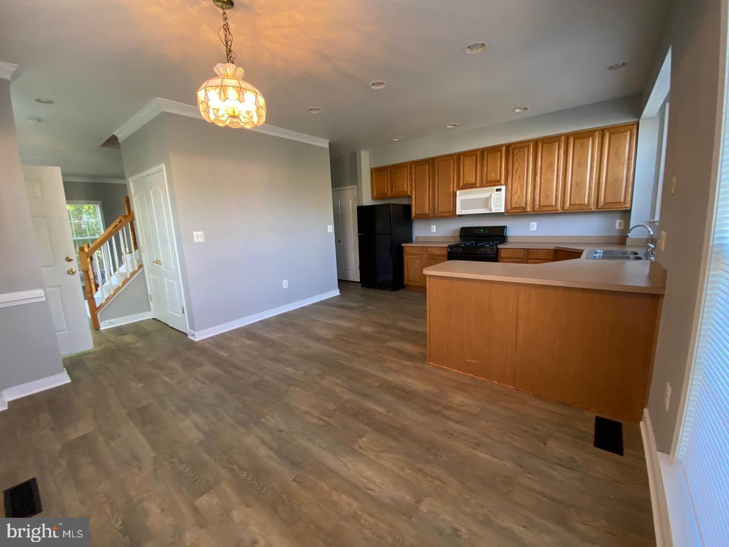 15349 Bronco Way Property Photo 9