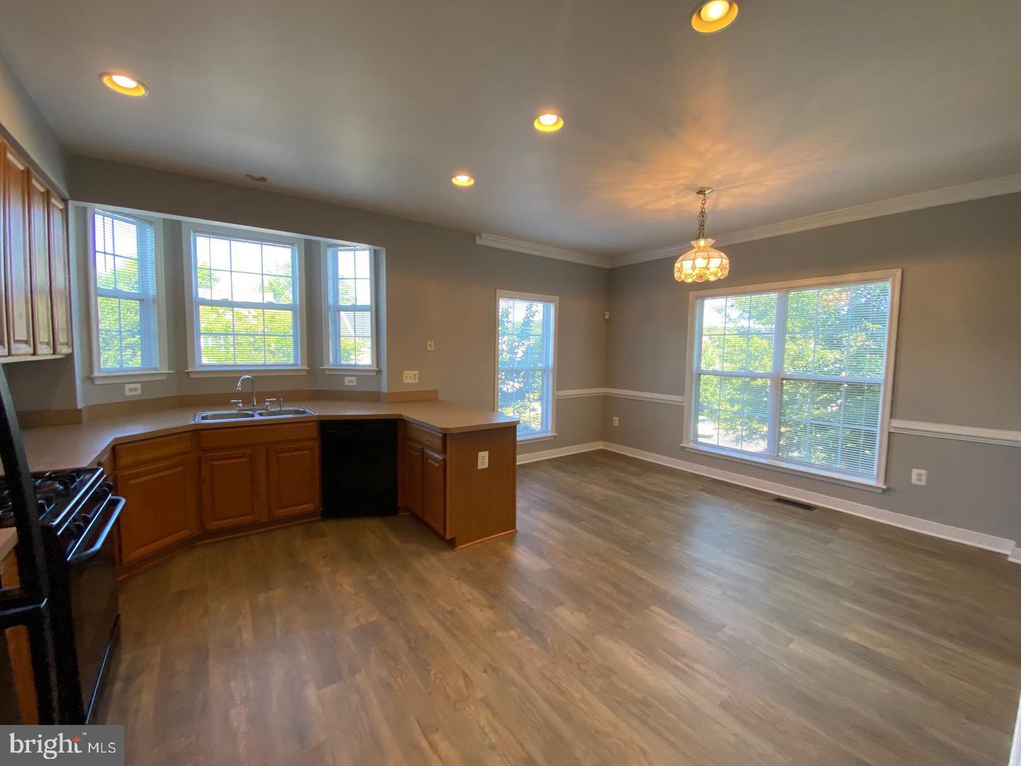 15349 Bronco Way Property Photo 13