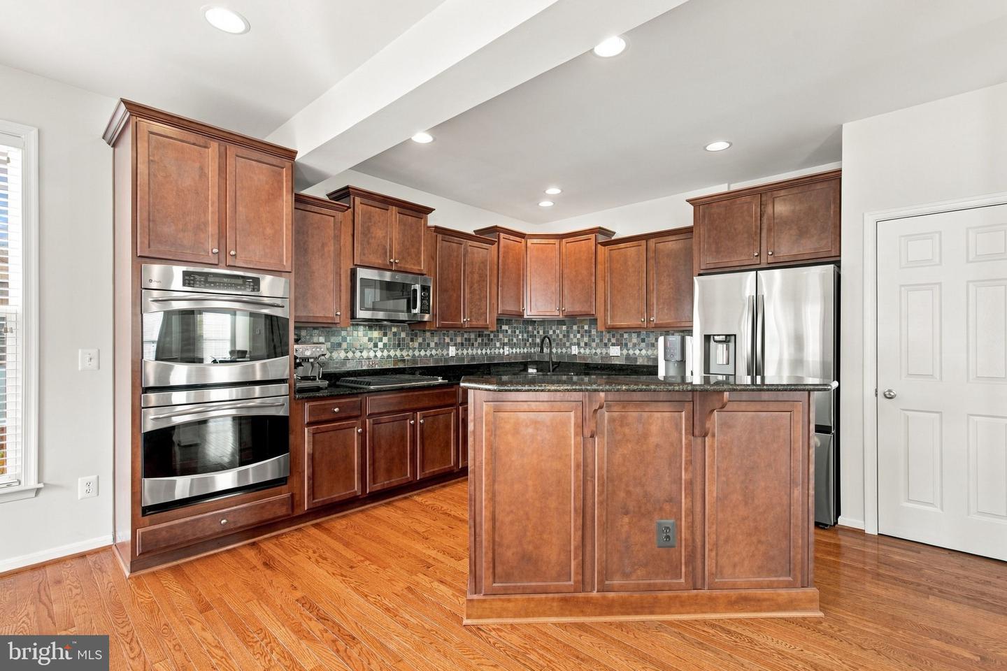 7512 San Diego Ct Property Photo 17