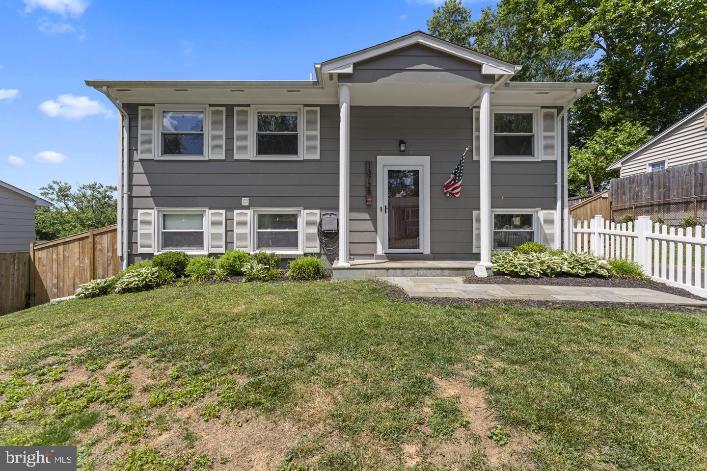 13728 GRAN DEUR DR Property Photo 1