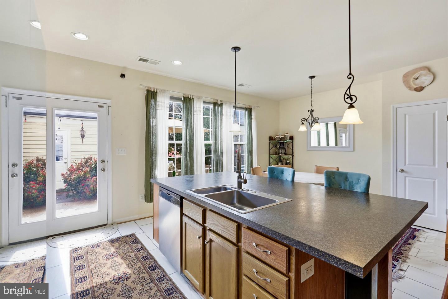 9224 Alvyn Lake Cir Property Photo 7