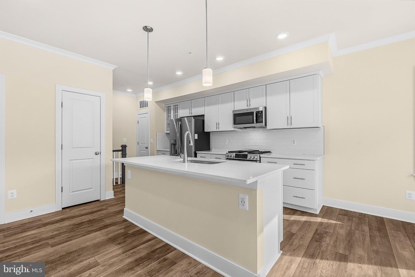 15588 Grade Line Pl Property Photo 10