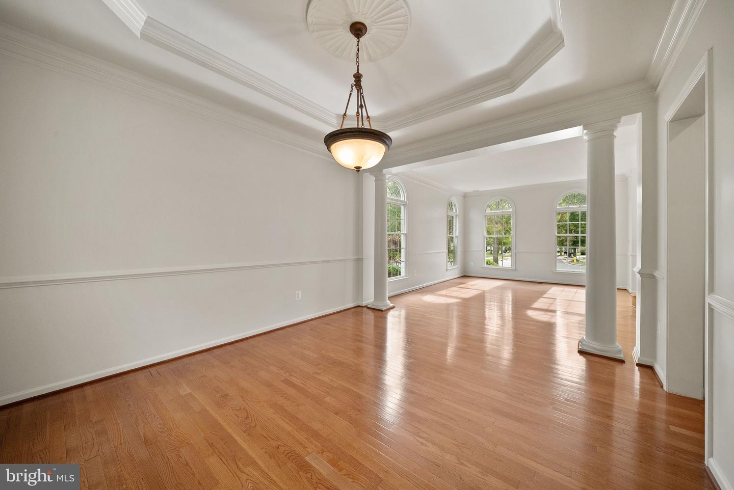 15154 Jupiter Hills Ln Property Photo 14