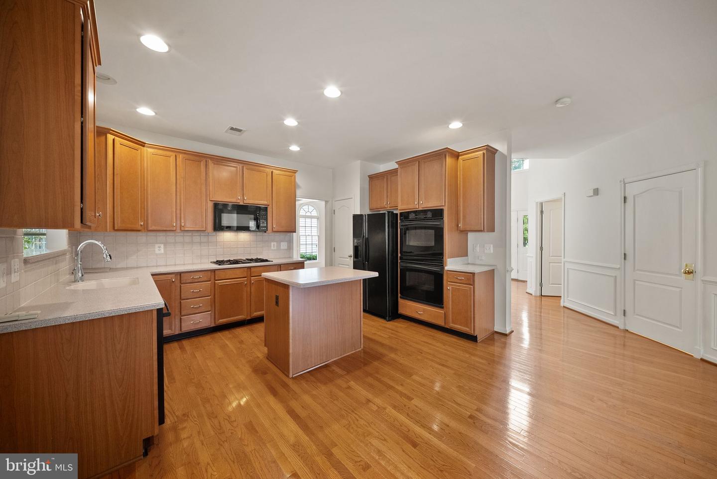 15154 Jupiter Hills Ln Property Photo 18