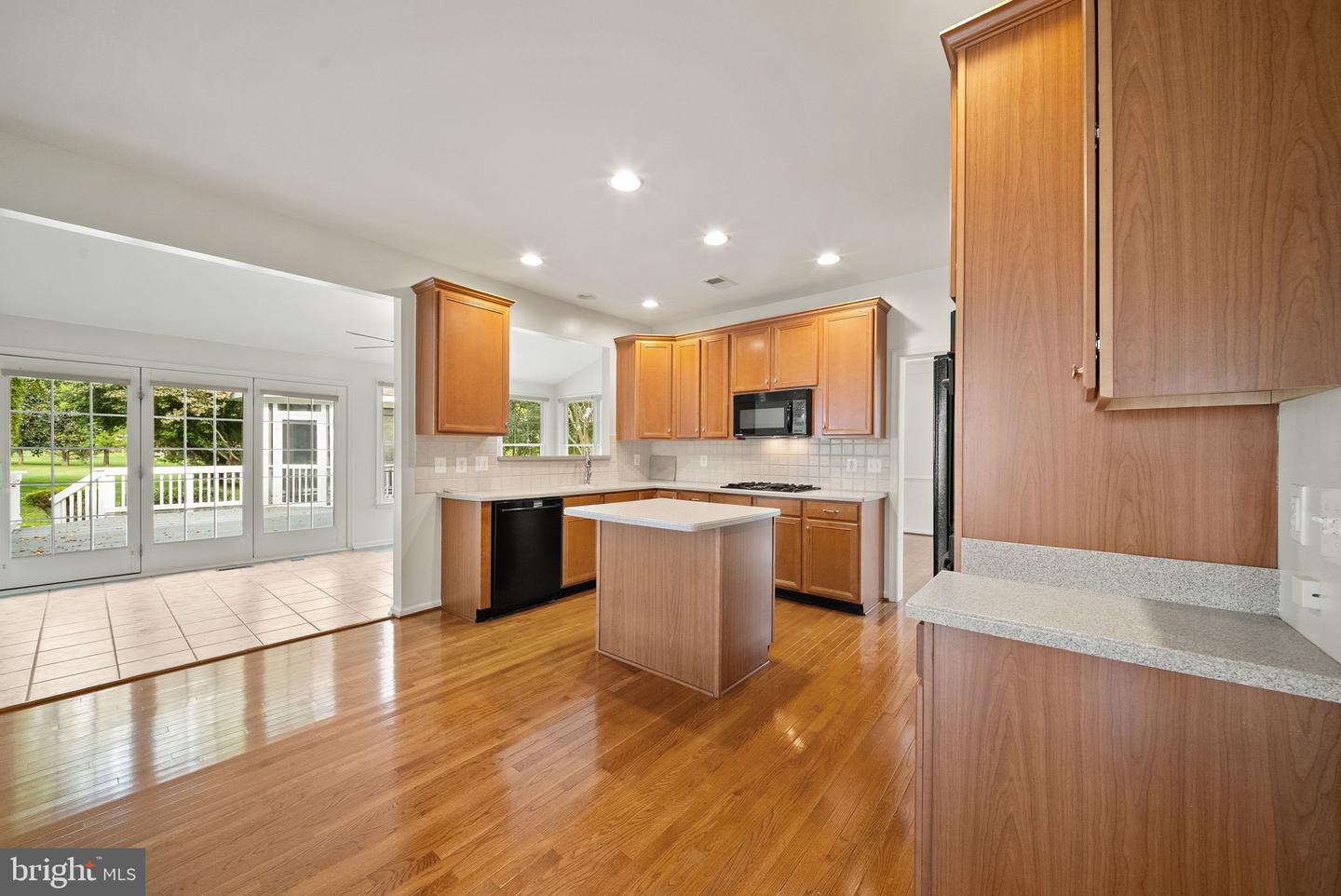15154 Jupiter Hills Ln Property Photo 19