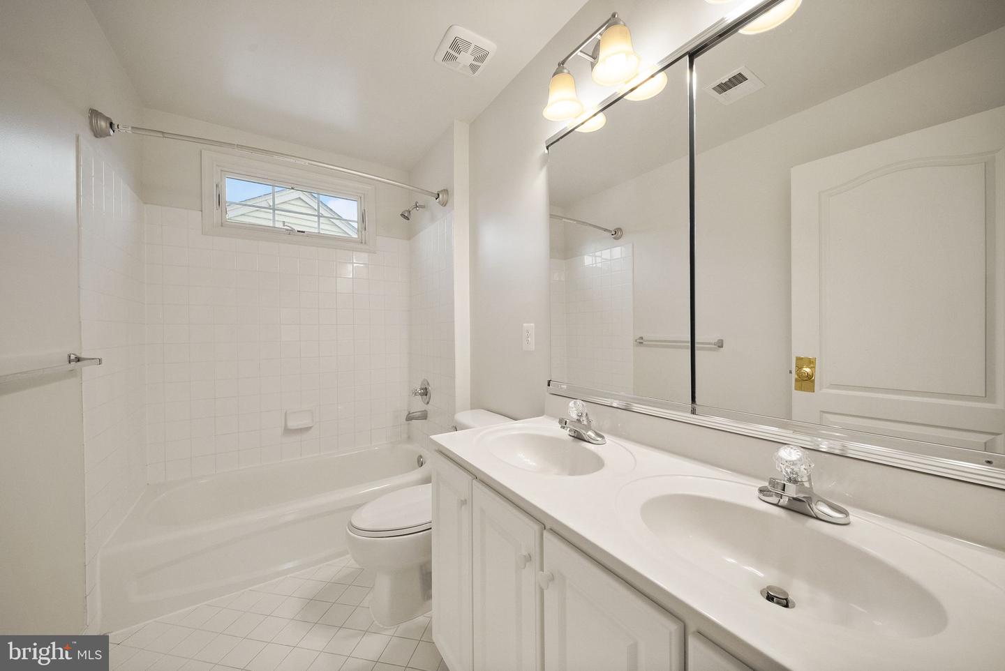 15154 Jupiter Hills Ln Property Photo 47