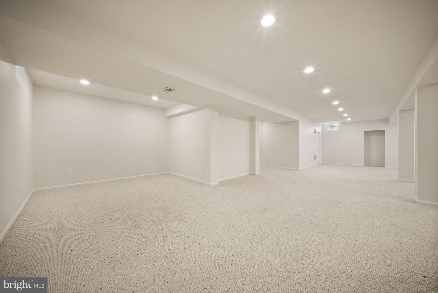 15154 Jupiter Hills Ln Property Photo 51
