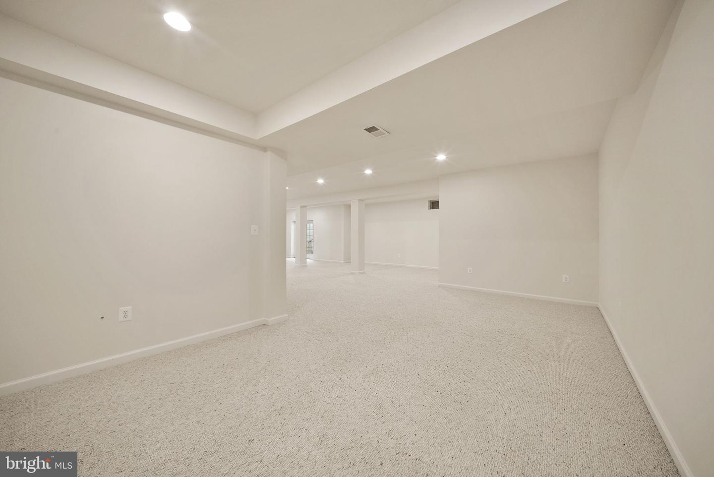 15154 Jupiter Hills Ln Property Photo 53